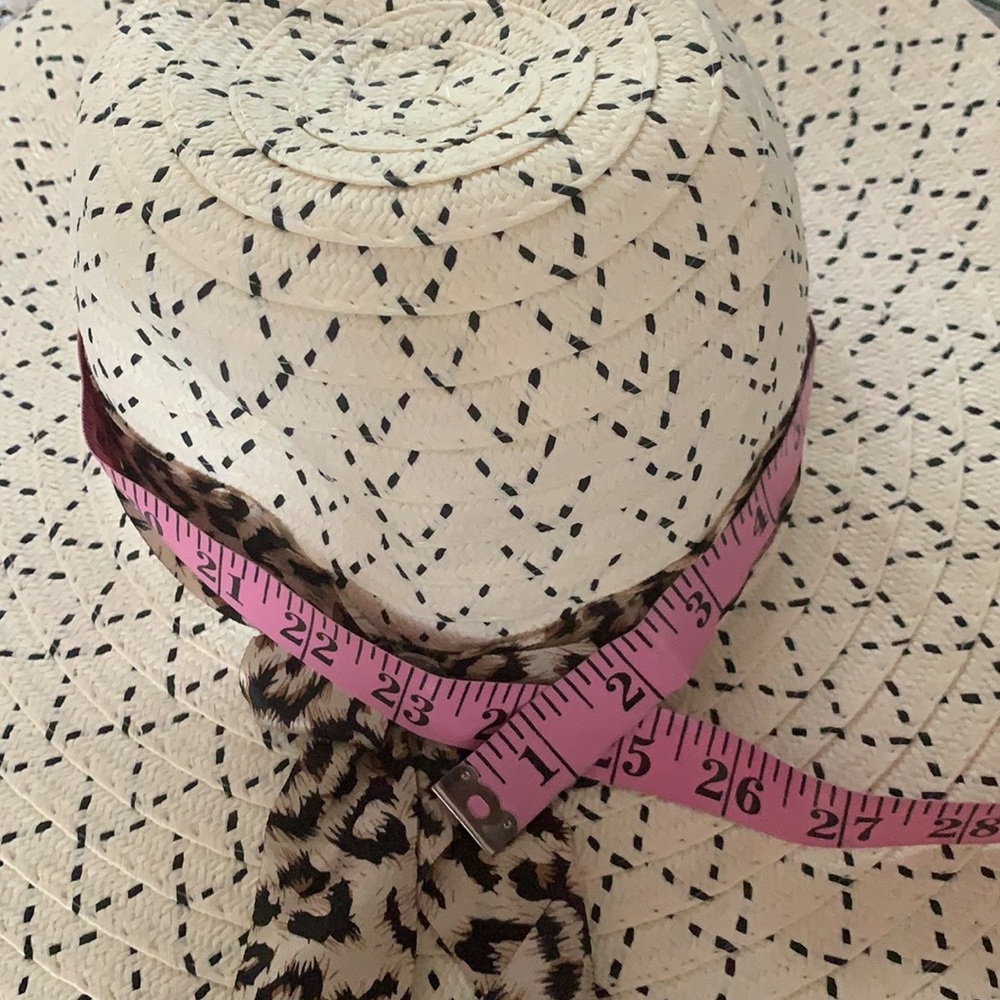 MAGID tan Summer wide brim Floppy Sun Hat w/leopard band… - Picture 8 of 9